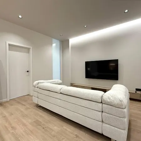 Sea Symphony Prestige Apartment *